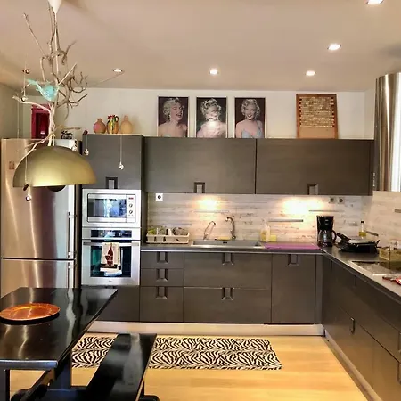 Capricorn Apartment Corfu (city)